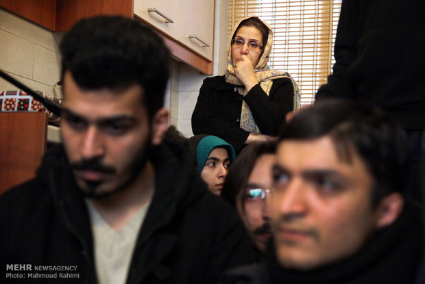 دیدار جمعی از جهادگران با خانواده شهید واهیک باغداساریان