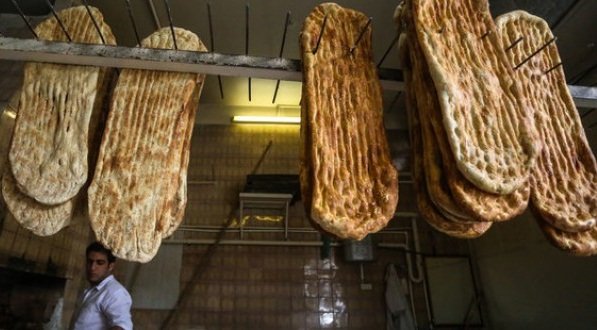 دولت نتوانسته آردمرغوب به نانوا بدهد/مصرف بلانکت رنگرزی در نانوایی ها