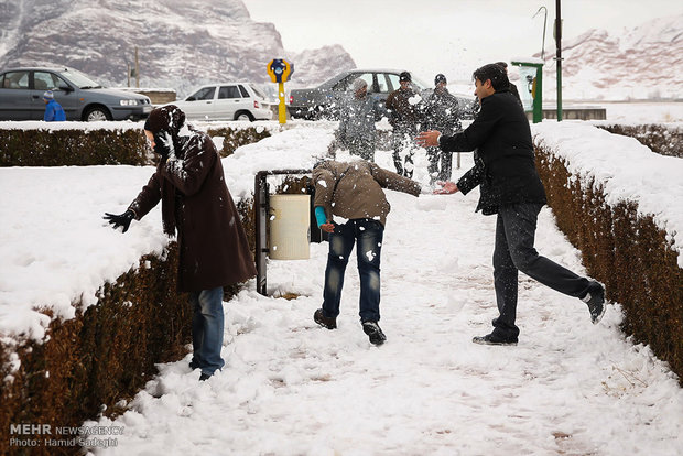 بارش برف در کرمان