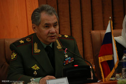 Rus Savunma Bakanı Şoygu Ermenistan'da