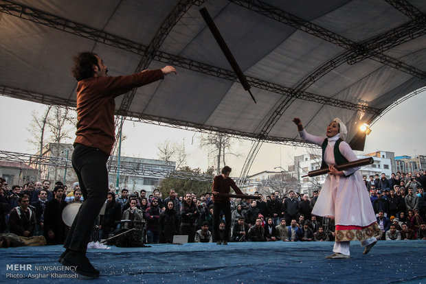 سی و سومین جشنواره بین المللی تئاتر فجر