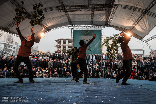 سی و سومین جشنواره بین المللی تئاتر فجر