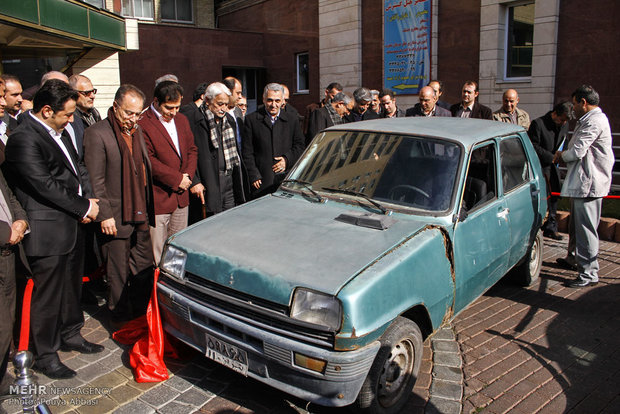اهدای خودروی استاد محمد حسین شهریار به موزه شهریار
