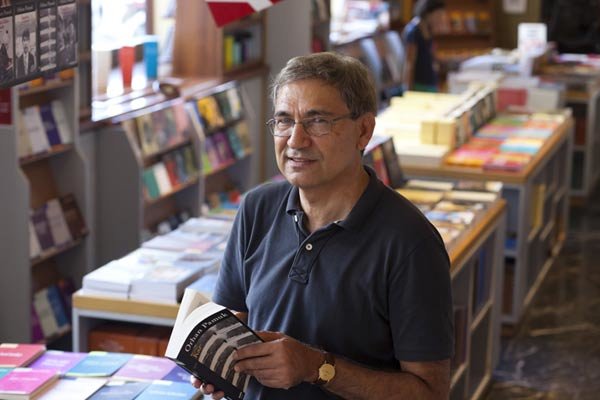غافلگیری نمایشگاه کتاب، اورهان پاموک به ایران می آید