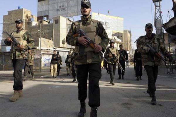 کراچی میں سکیورٹی فورسز نے 16 وہابی دہشت گردوں کو گرفتار کرلیا