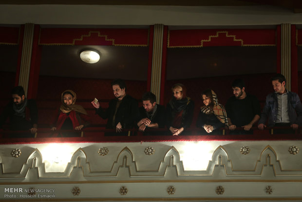 آئین اختتامیه سی و سومین جشنواره بین‌المللی تئاتر