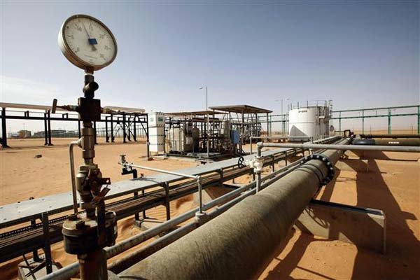 انتقال نفت ایران از خط «سومد» ممنوع شد/ مصر قرارداد امضا نمی‌کند