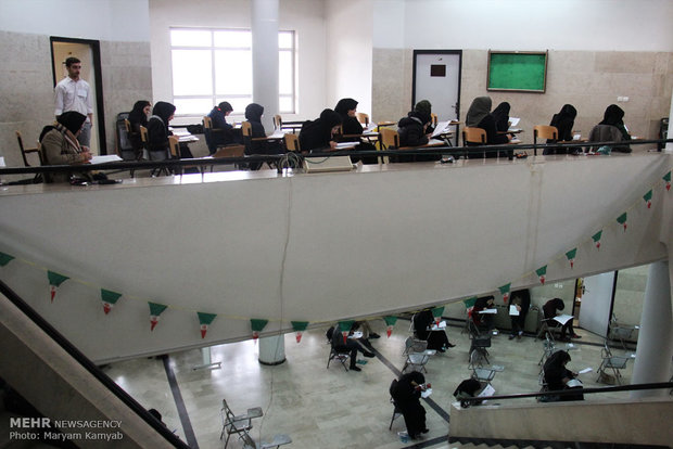 آغاز ثبت نام کنکور کارشناسی ارشد از ۱۶ آذر/ انتشار همزمان دفترچه بازدید وزیر علوم از آزمون کارشناسی ارشد