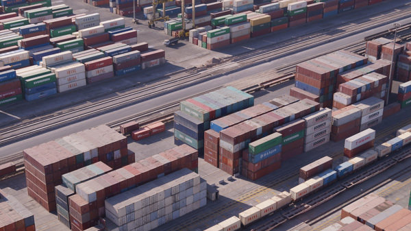 İran’ın dış ticaret fazlası 3.4 milyar doları aştı İran’ın dış ticaret fazlası 3.4 milyar doları aştı