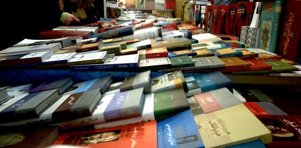 نمایشگاه کتاب با ۳۵۰۰ عنوان اثر در شاهرود برپا می شود