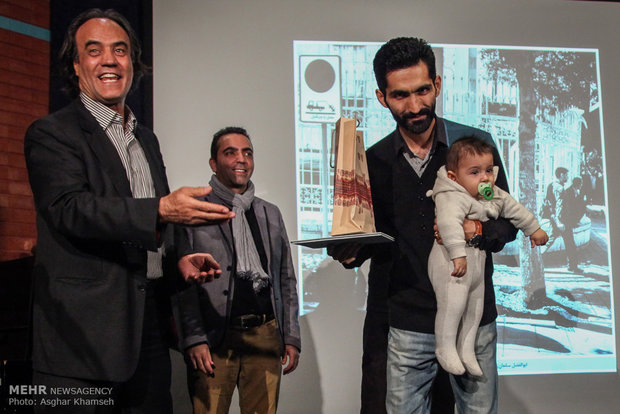 ابوالفضل سلمانزاده عکاس خبرگزاری مهر برنده بخش موبایلی 