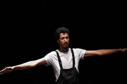 بهرام افشاری: نام وطن همیشه وطن خواهد ماند