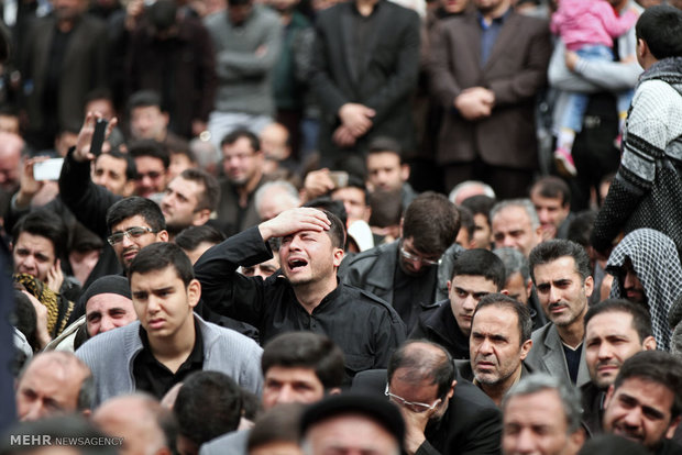 تجمع عزاداران فاطمی در میدان فاطمی تهران