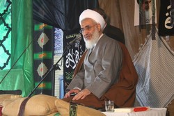 عزت و عظمت ایران اسلامی مرهون شهدای والا مقام است