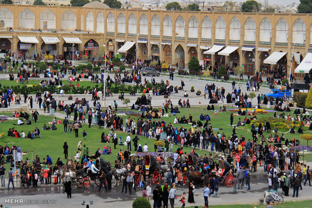 اسکان بیش از ۱۷۶ هزار مسافر در دیار نصف جهان