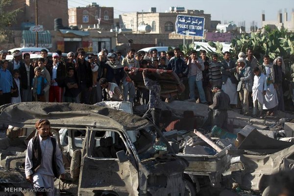 ۱۵  کشته در بمباران اردوگاه آوارگان/حمله به مناطق مسکونی در إب
