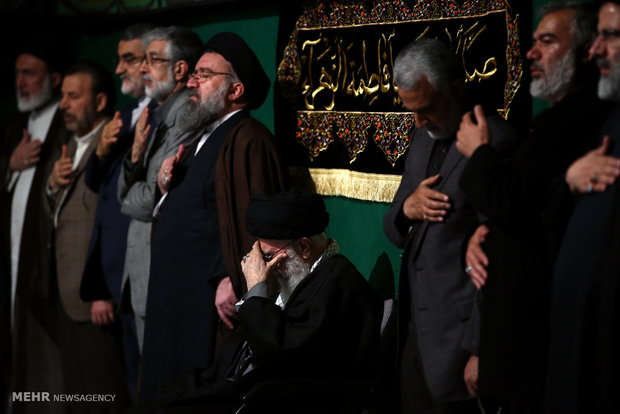 آخرین شب عزاداری فاطمیه در حسینیه امام خمینی(ره)