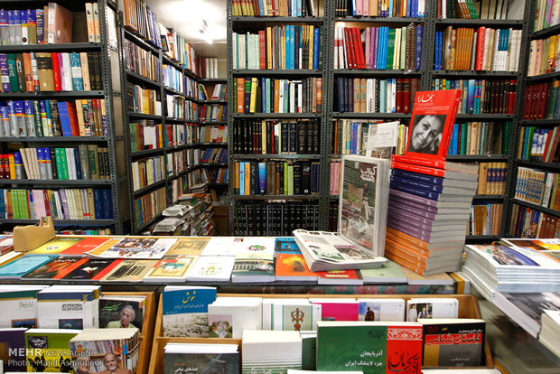 تفویض اختیار صدور مجوز کتابفروشی‌ها از ارشاد به اتحادیه ناشران