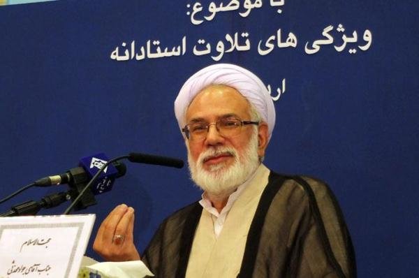 رفتار پیامبر(ص) مردمی و اخلاق او متواضعانه و دور از تکلف بود