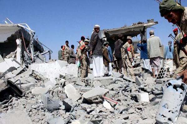 حمله جنگنده‌های سعودی به دو استان در یمن