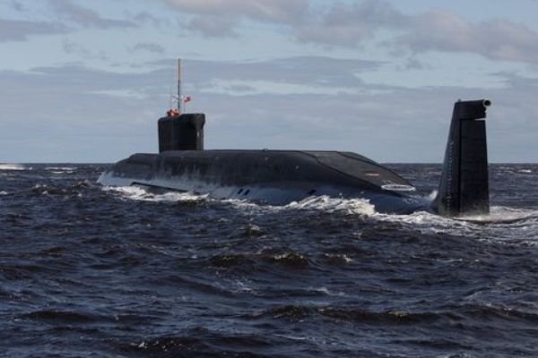 زیردریایی های روسیه در دریای سیاه رزمایش موشکی اجرا کردند