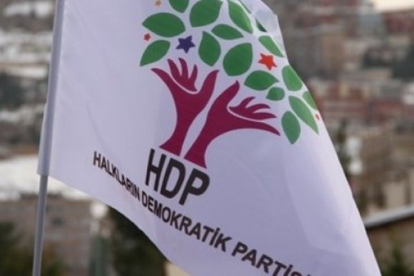 HDP İzmir il binasına saldırı: 1 ölü