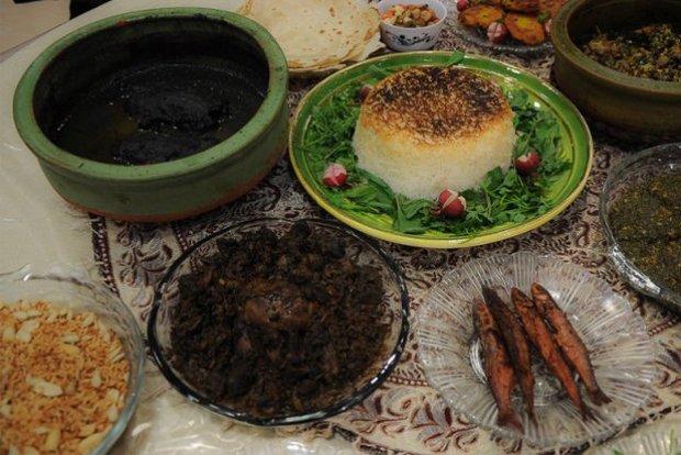 دسترسی به غذای سالم سخت شده است/ جشنواره غذاهای محلی در مازندران