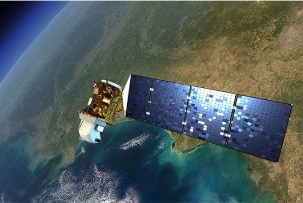 اولویت پرتاب ماهواره نسبت به اعزام انسان به فضا 