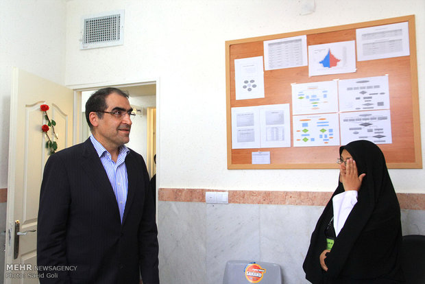 سفر وزیر بهداشت به شهرری/بازدید از مراکز درمانی قبله تهران