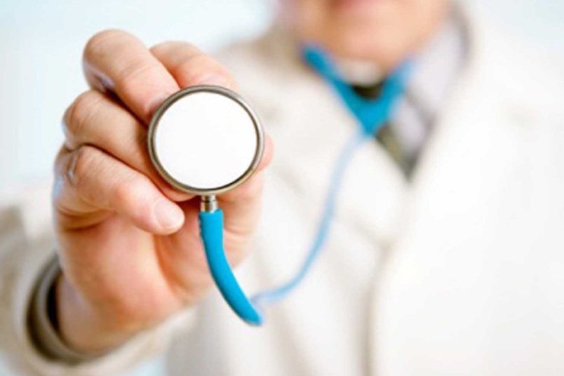 تب و تاب بیماران گلستان برای درمان/ کمبود پزشک متخصص بیداد می کند