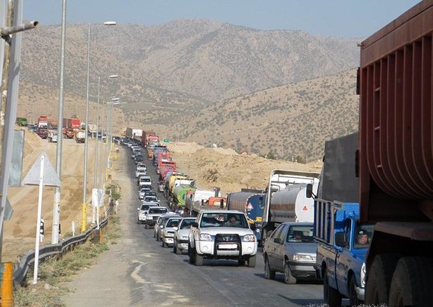افزایش تعرفه عبور کامیون‌های ترکمنستان از ایران ابلاغ شد