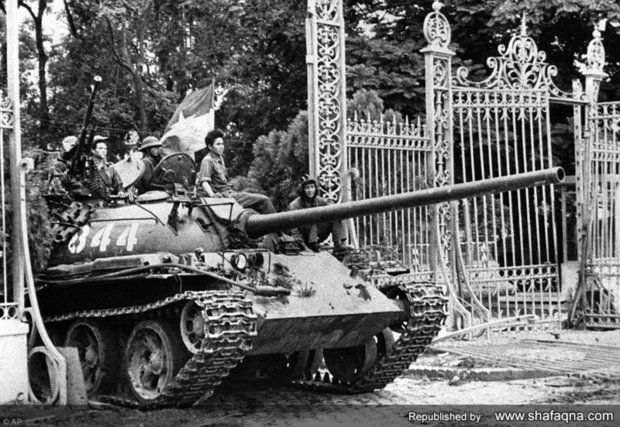 تصویر تاریخی از لحظه سقوط سایگون و پایان جنگ ویتنام