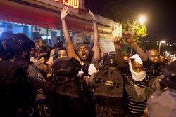 المتظاهرون الأثيوبيون يطلقون شعار "الحرية لفلسطين"