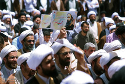 تجمع بزرگ حوزویان در اعتراض به اعدام شیخ نمر برگزار شد