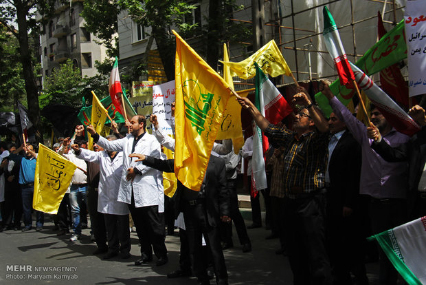 تجمع جامعه پزشکی در اعتراض به جنایات آل سعود