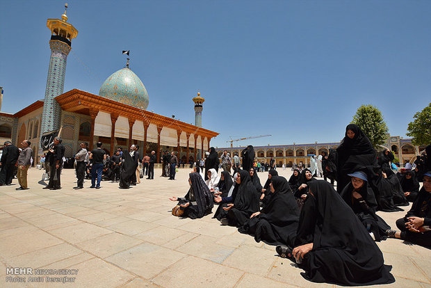 مراسم عزاداری سالروز شهادت امام موسی کاظم(ع) در حرم مطهر شاهچراغ (ع)