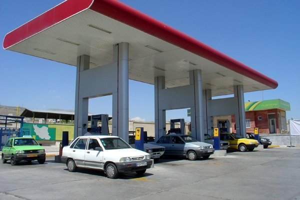 نخستین جایگاه عرضه سوخت در شهر زاویه راه اندازی شد