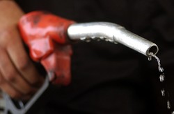سجادی: نرخ بنزین دوم ۱۵۰۰ تومان محاسبه شد