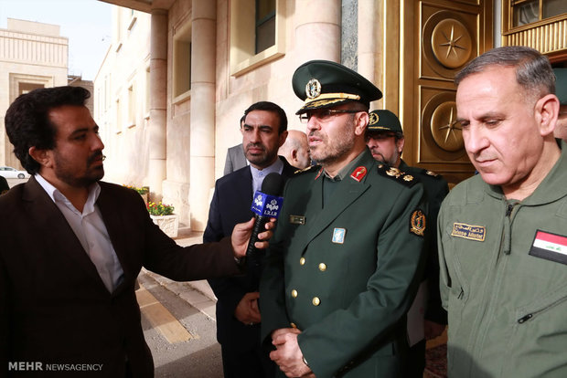 Iran’s Defense Minister meets Iraqi officials  