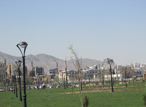۱۳ پارک در ساری احداث شده است