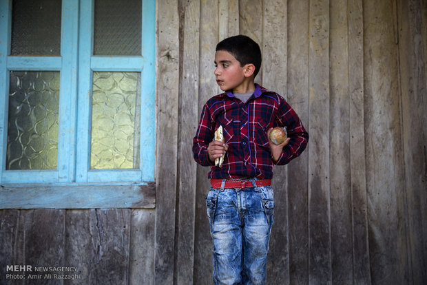 دبستان محروم امام حسن مجتبی (ع) در روستای اسبو استان مازندران