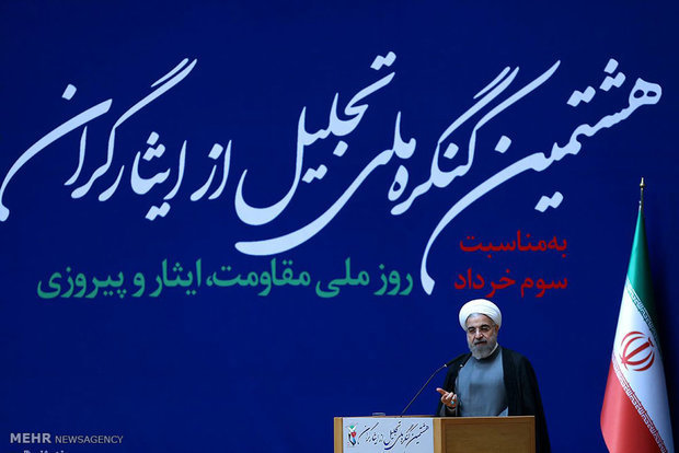 روحاني : عاقدون العزم على تحرير اقتصادنا من الحصار