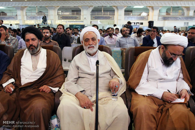 گردهمایی 4000 نفری جوانان فعال بسیجی