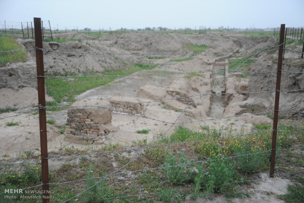 کشف شهر باستانی جدید در شهرستان فسا کشف شهر باستانی جدید در شهرستان فسا