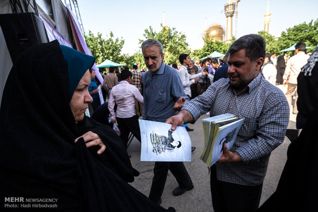 مراسم احياء الذكرى السادسة والعشرين لرحيل مفجر الثورة الاسلامية الامام الخميني