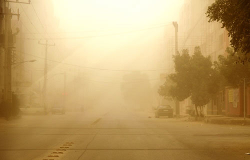 گرد و غبارهای هفته گذشته، از بیابان‌های اطراف تهران آمدند