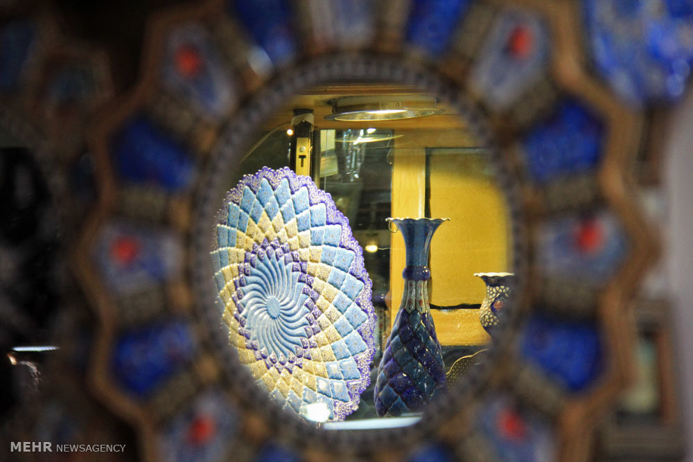 آیا صنایع دستی اصفهان در مسیر جهانی شدن عقب مانده است؟