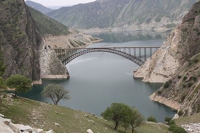  تدشين اكبر جسر مقوس  في ايران