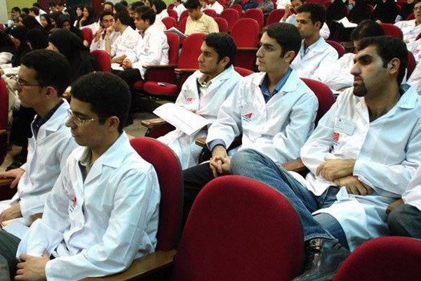 بانک اطلاعات آماری دانشجویان شاهد و ایثارگر علوم پزشکی تهیه شد