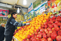 عرضه ۶۰ هزار تن میوه تنظیم بازار عید/ توزیع تا ۱۵ فروردین ادامه دارد